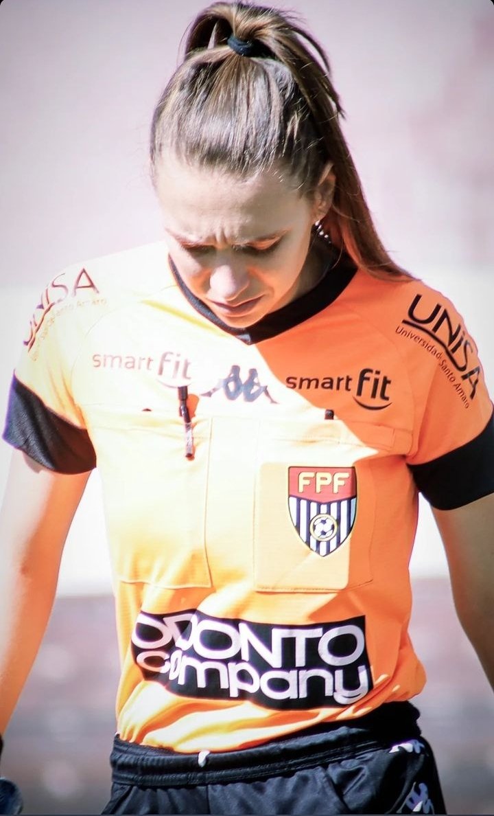 Bandeirinha gostosa #VFBahSnh
