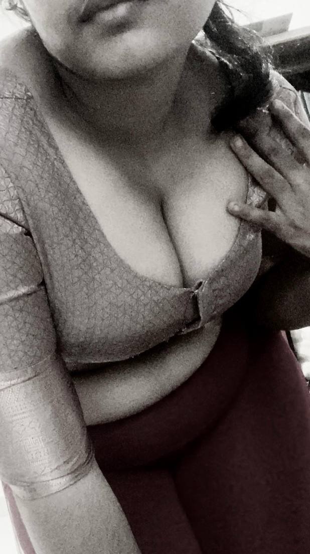 Sarah 25 yo slutty unaware indian muslim wife #tVcuGQXj