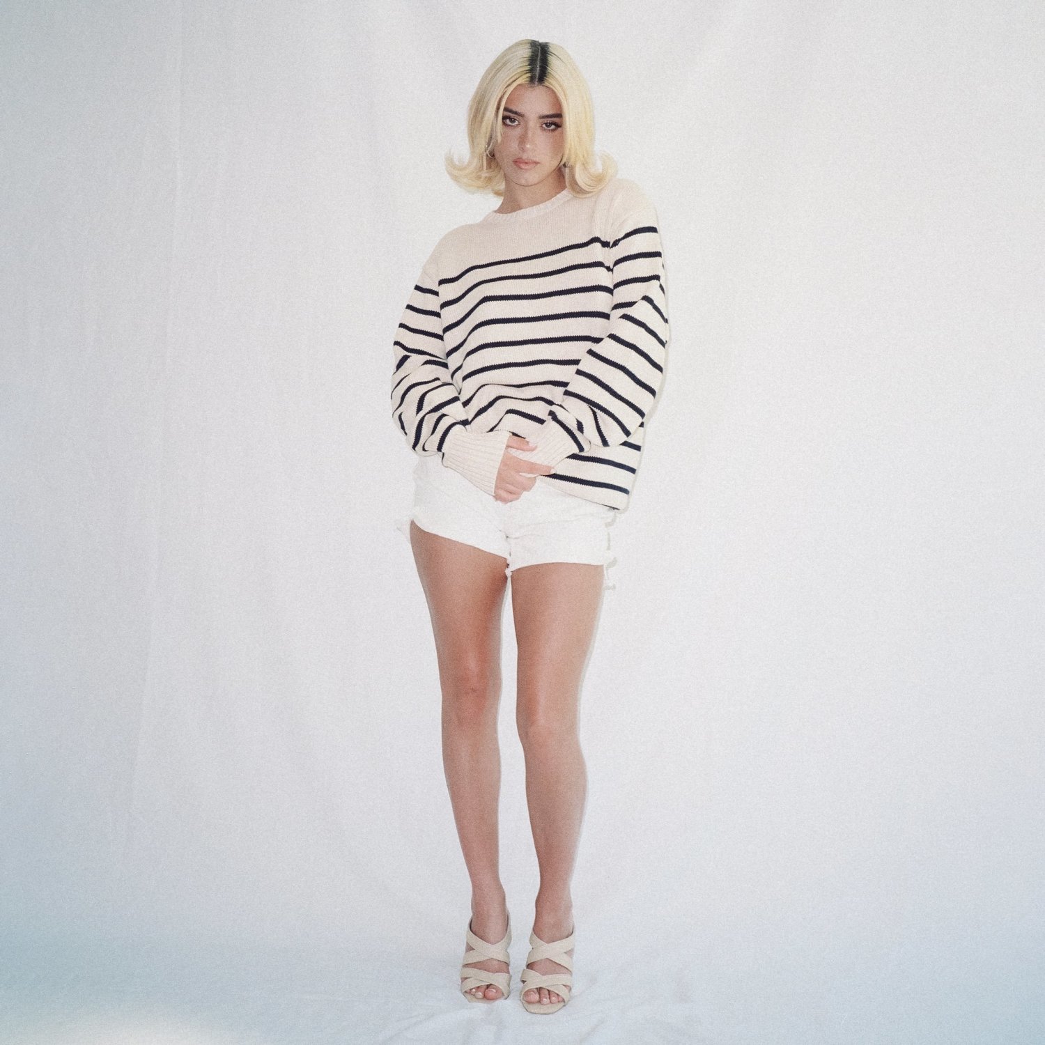 Dixie damelio sexy pics in high heels #Ce76eRZ6