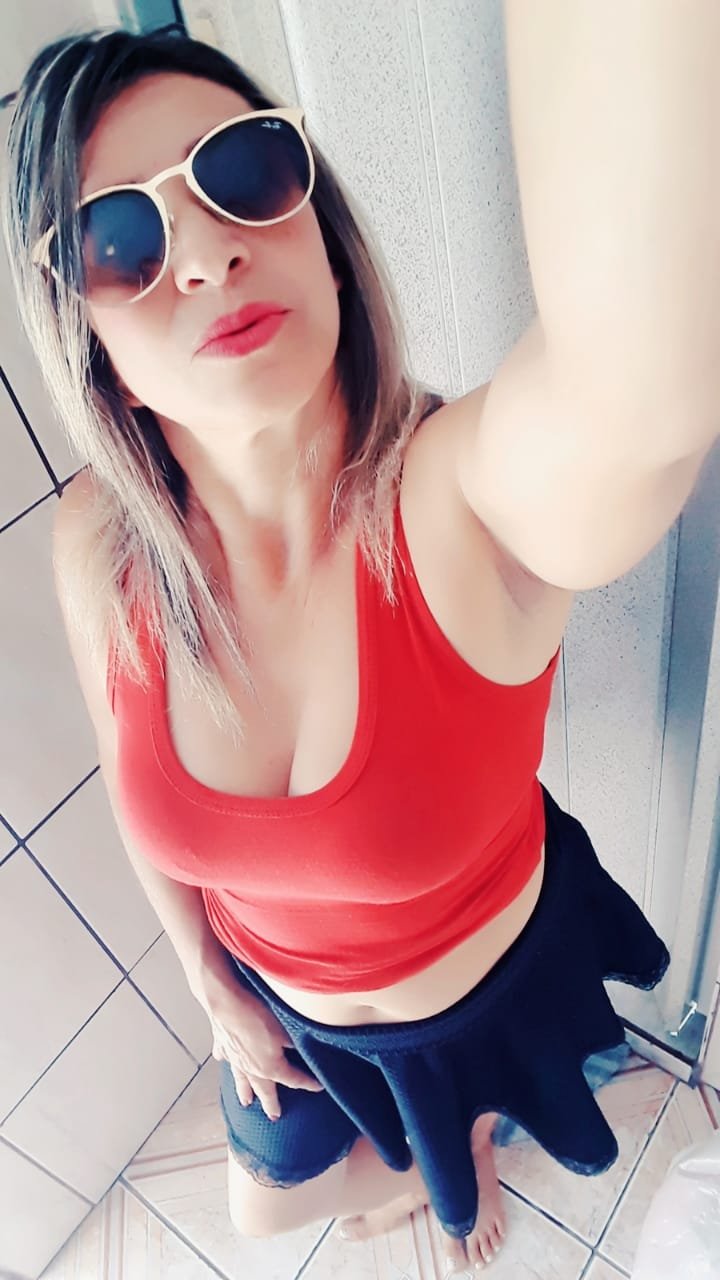 Luzinete, coroa crente de Itaquera #Lf1KCwwG