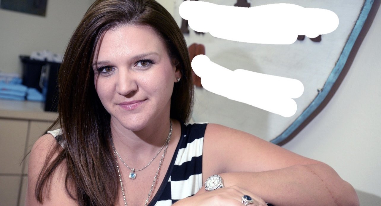 I like my sales reps the same as I like most women, cute with huge tits just like Kassi #KymVG5zt