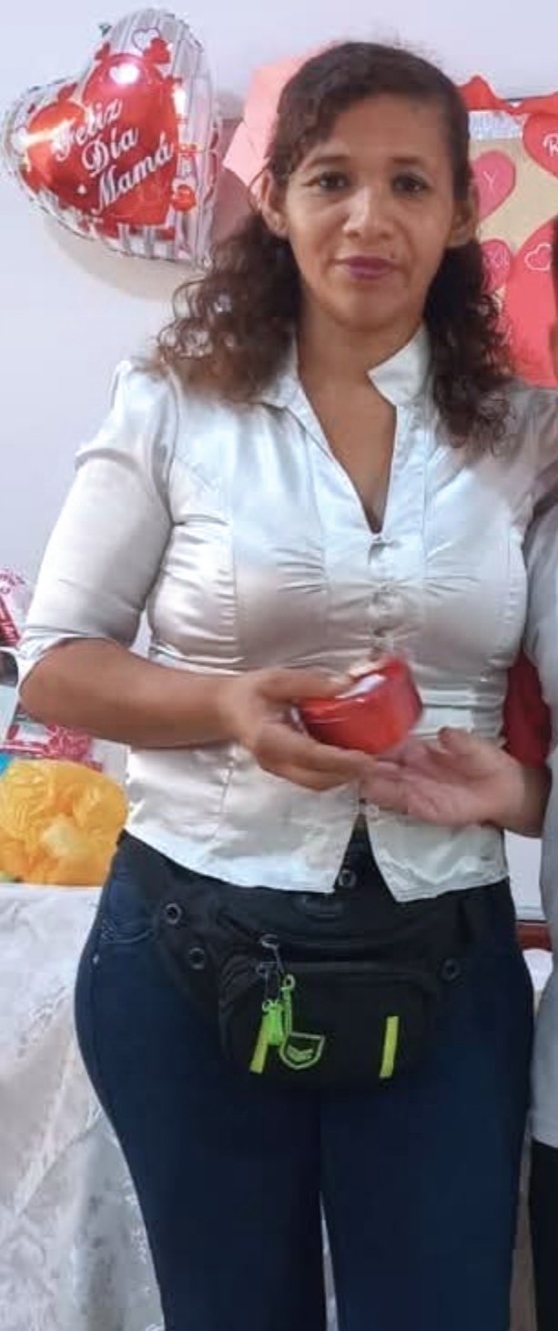 Mi tía rica, ¿les gustaría q le haga un contribute? #NgXcPOWt