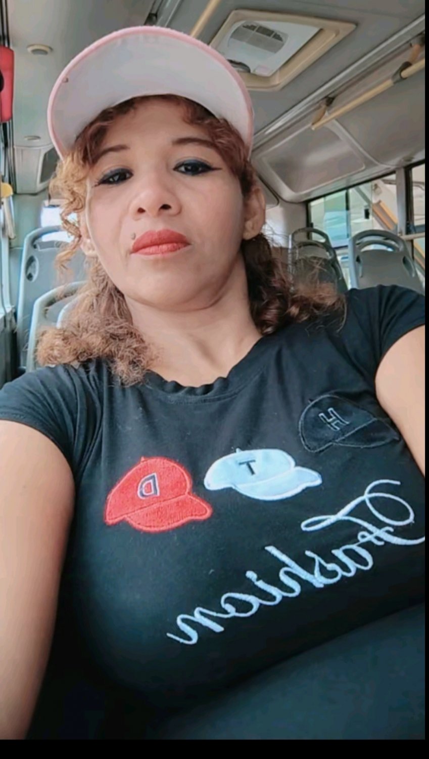 Mi tía rica, ¿les gustaría q le haga un contribute? #ijgswSQN