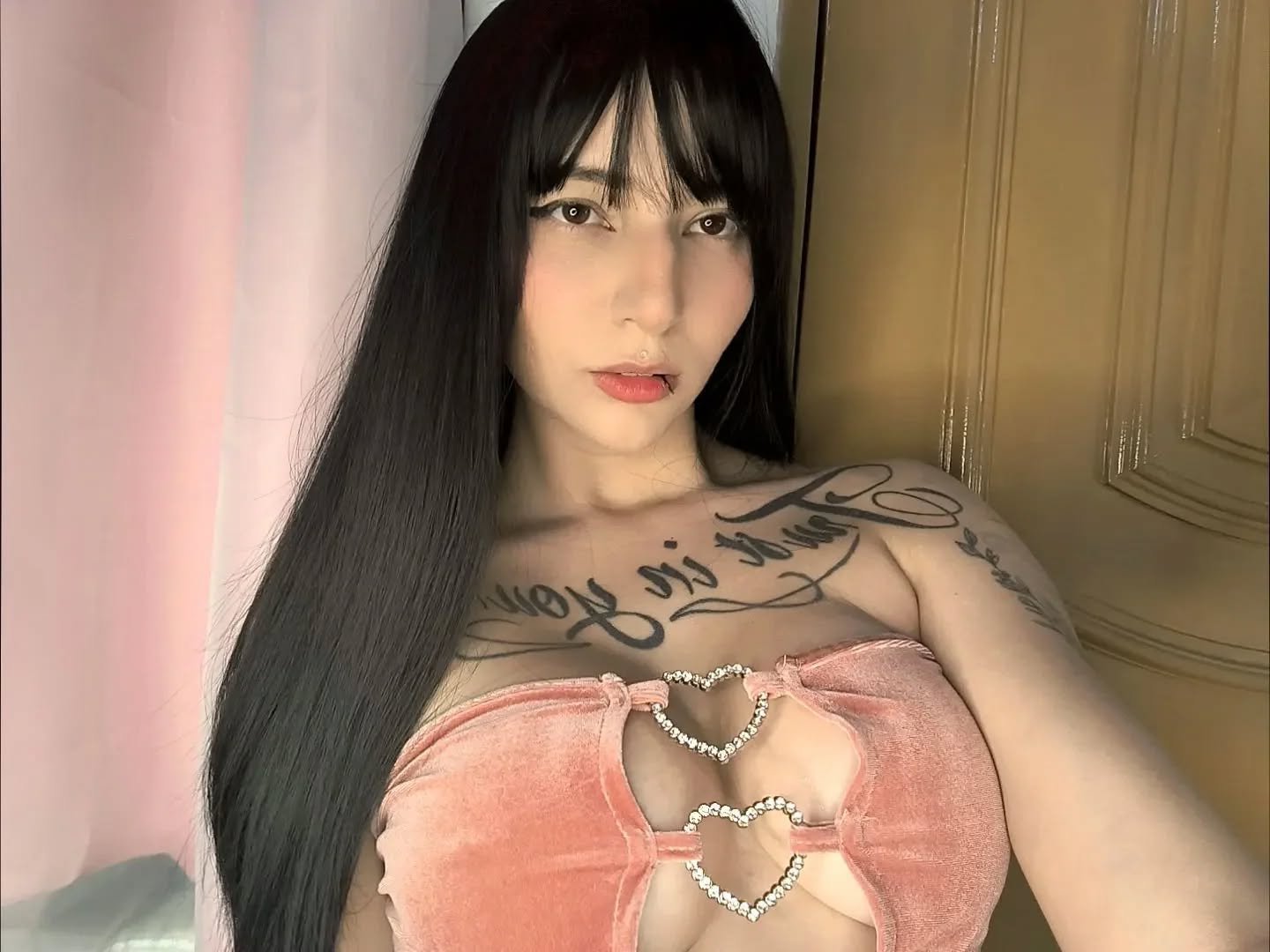 𝕂𝕖𝕝𝕝𝕥𝕔𝕙𝕦𝕡 a vadia gotica #65CqbImu