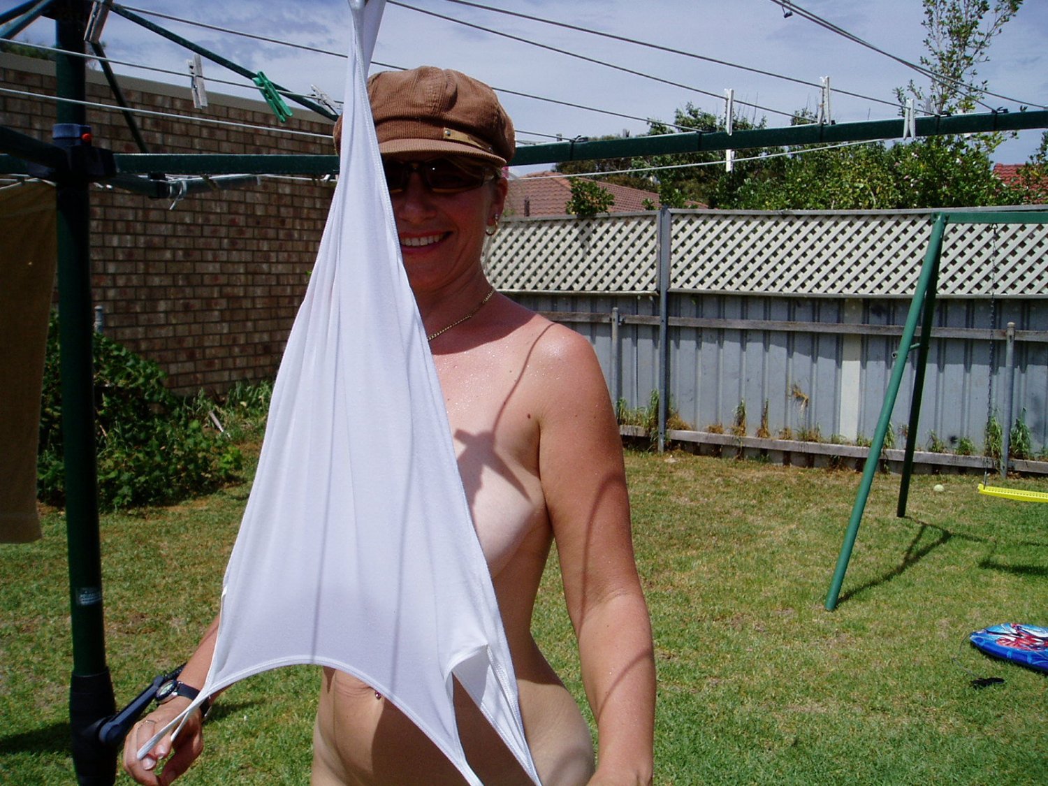 Whore Barb #lpn7GSpf