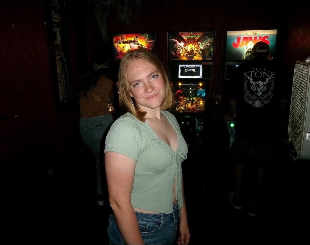 Madison is the cutest band geek #pMzChfhM