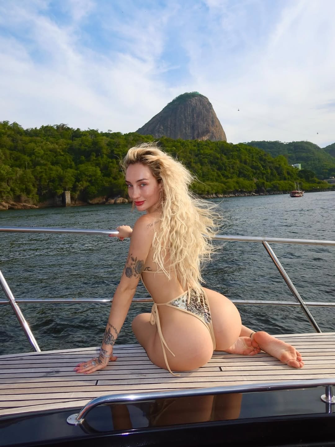 Chilena exquisit@ #3hk0qJ4R